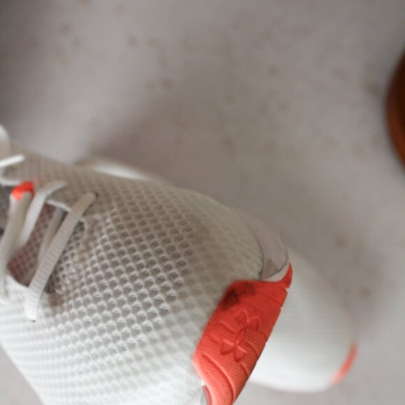 Under Armour // Womens Charged Rogue 3 Size 9.5 Running Shoes - Picture 5 of 12